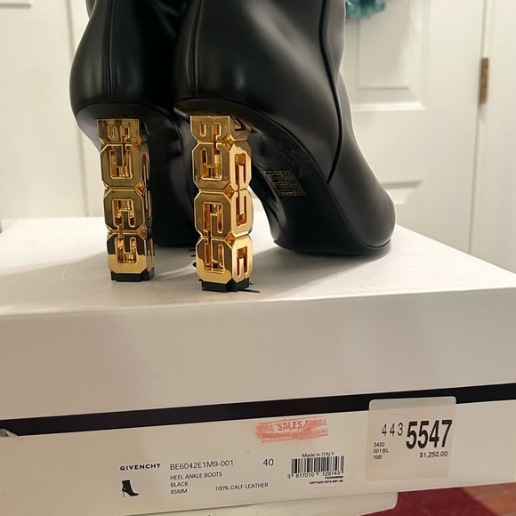 Givenchy Black and Gold G Cube Ankle Boots Size 40 - Picture 5 of 16